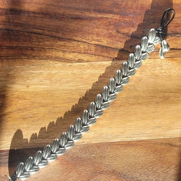 NEW Gorgeous  Espiga (wheat) bead bracelet in the style of Uno de 50 - Picture 2 of 3